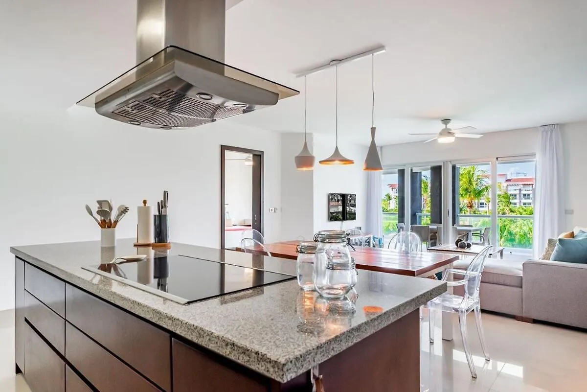 Luxury Ocean View Condo In Mareazul Beach Front - Almajuma House Playa del Carmen Apartment