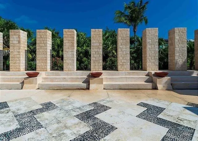 Luxury Ocean View Condo In Mareazul Beach Front - Almajuma House Playa del Carmen