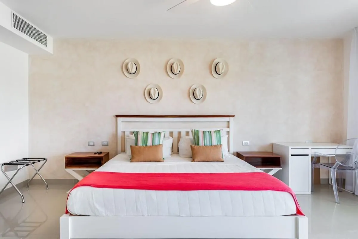 Apartment Luxury Ocean View Condo In Mareazul Beach Front - Almajuma House Playa del Carmen
