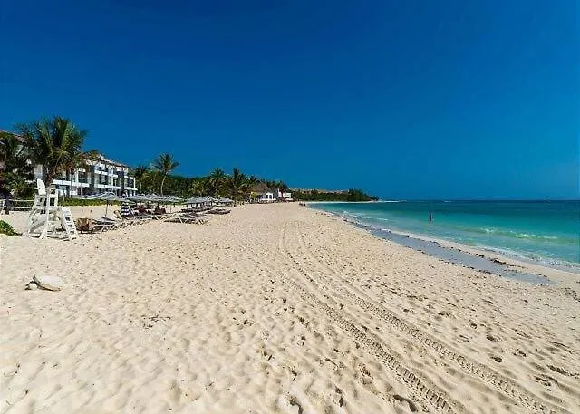 Luxury Ocean View Condo In Mareazul Beach Front - Almajuma House Playa del Carmen Mexico