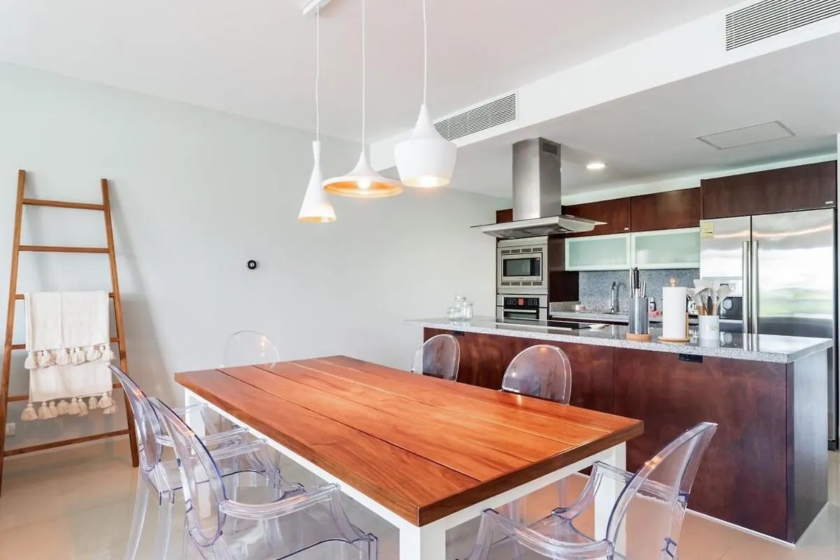 Luxury Ocean View Condo In Mareazul Beach Front - Almajuma House Playa del Carmen 0*,