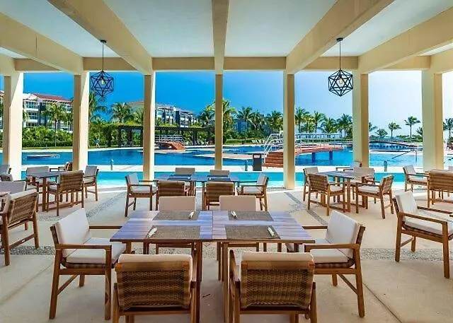Luxury Ocean View Condo In Mareazul Beach Front - Almajuma House Playa del Carmen Apartment